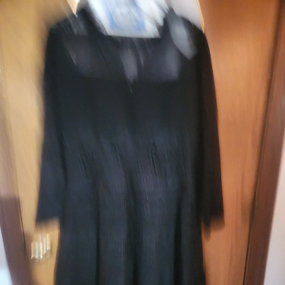 Dress - Picture 4 of 6